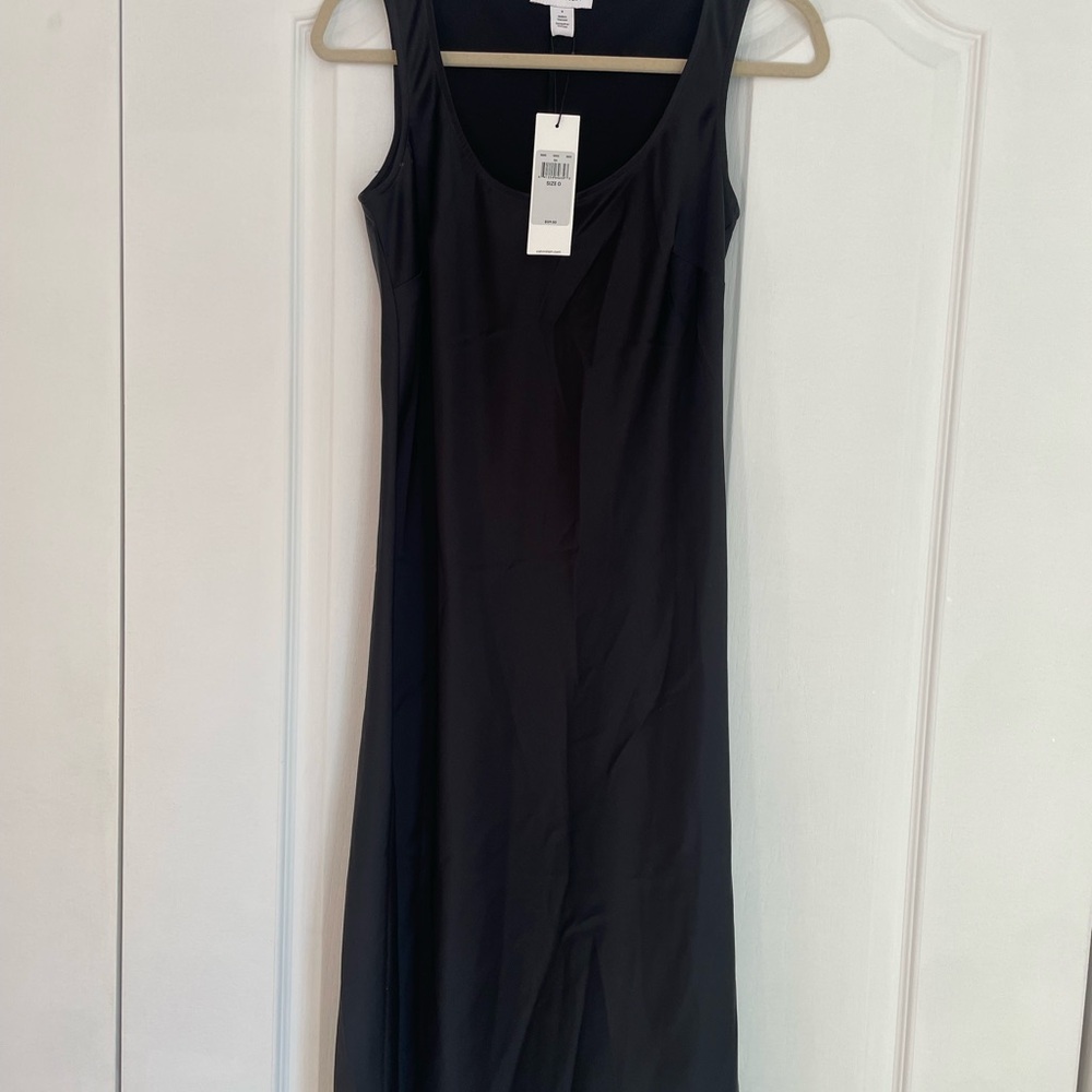 Elegant Black Sleeveless Dress